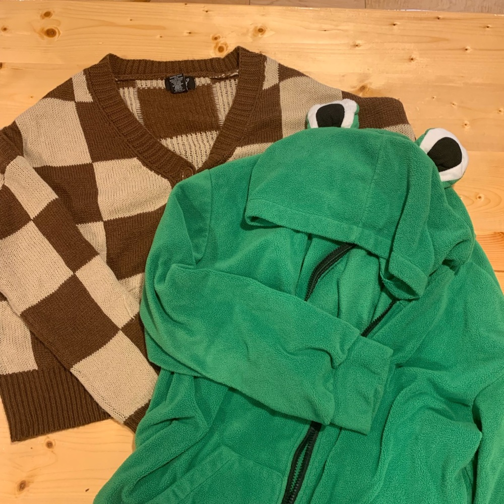 brown checkered button up sweater cardigan green frog zip up hoodie bundle